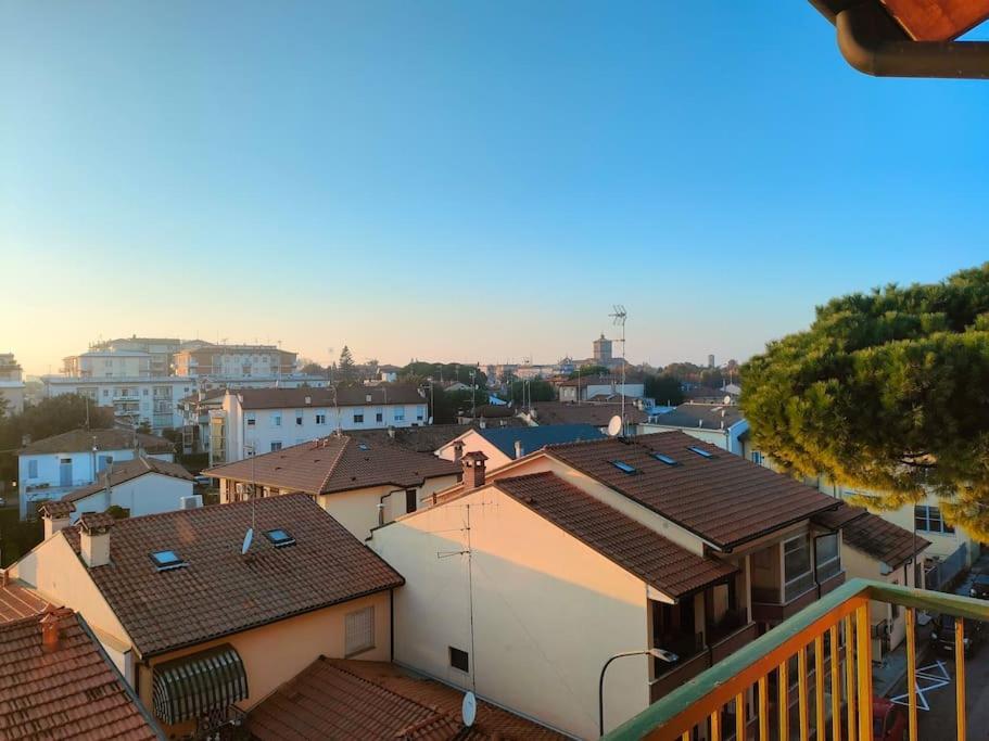 Attico A 2 Passi Dalla Stazione E Centro Storico Ravenna Kültér fotó